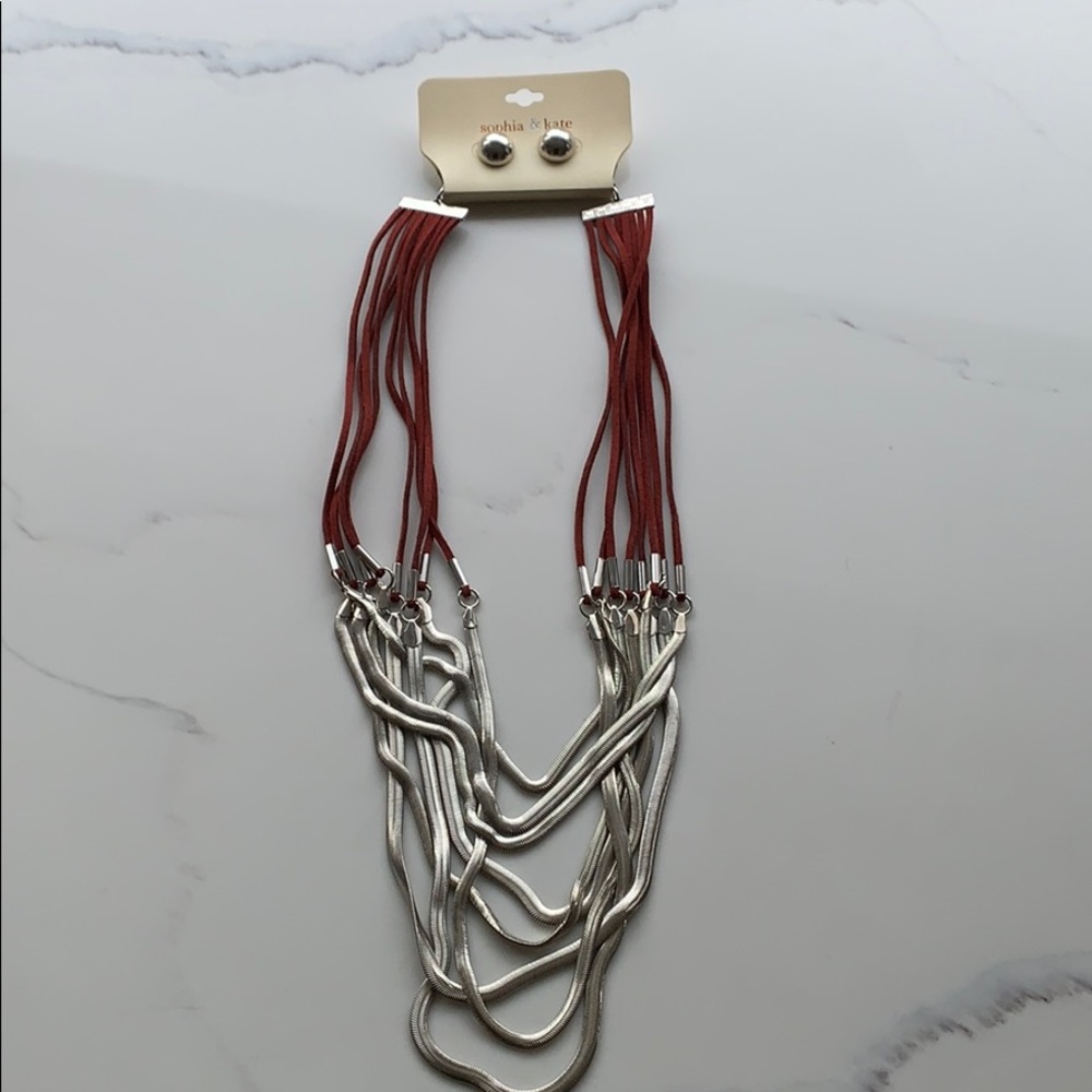 Necklace and stud earrings set